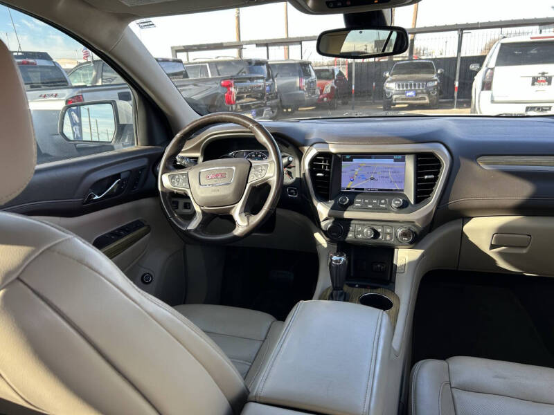 2019 GMC Acadia Denali