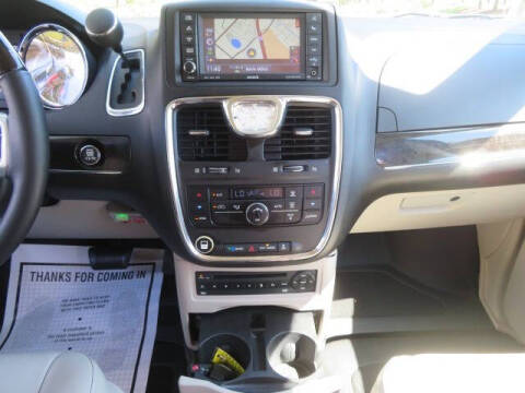 2013 Chrysler Town and Country Limited