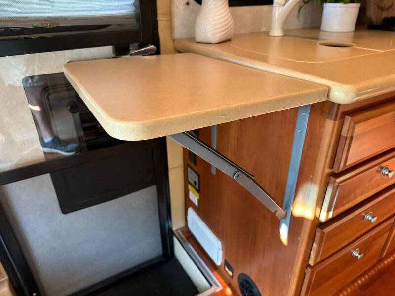 2006 Ford E-Series E-450 SD