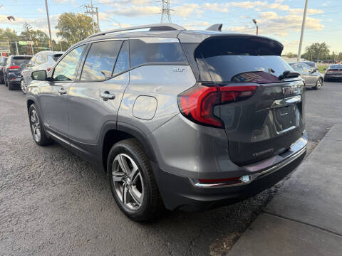 2021 GMC Terrain SLT