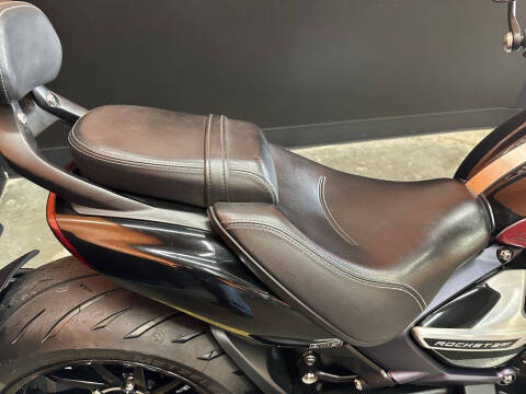 2025 Triumph Rocket 3 Storm GT Sapphire Bla