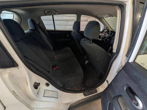 2012 Nissan Versa 1.8 SL