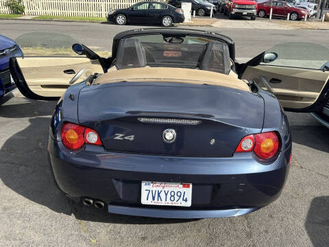 2003 BMW Z4 2.5i