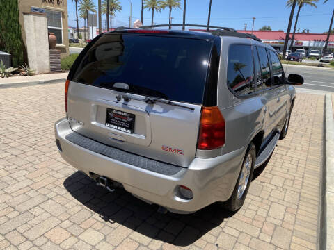2005 GMC Envoy Denali