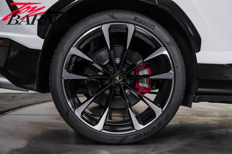 2022 Lamborghini Urus