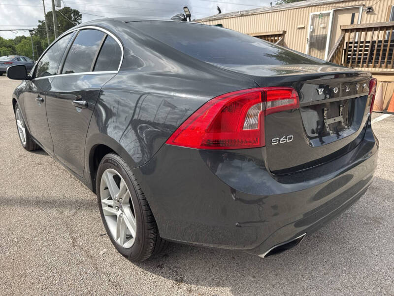 2015 Volvo S60 T5 Drive-E Platinum