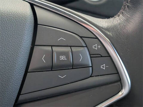 2022 Cadillac XT5 Luxury