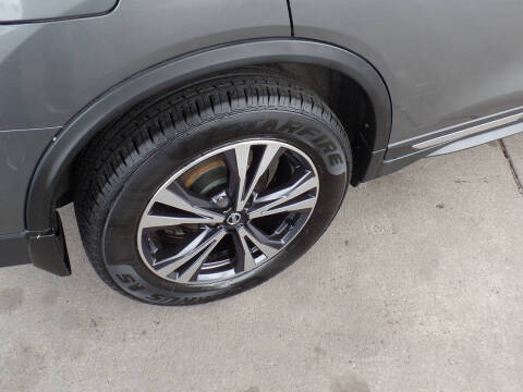 2017 Nissan Rogue SL