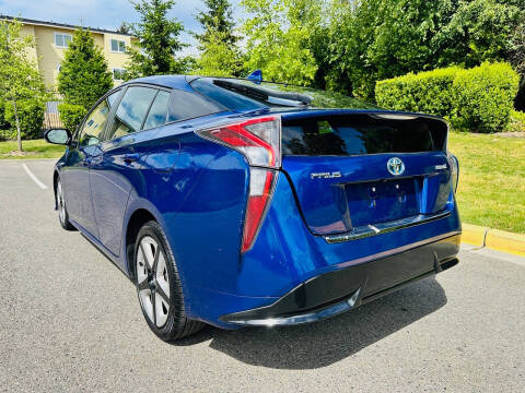 2016 Toyota Prius Four Touring