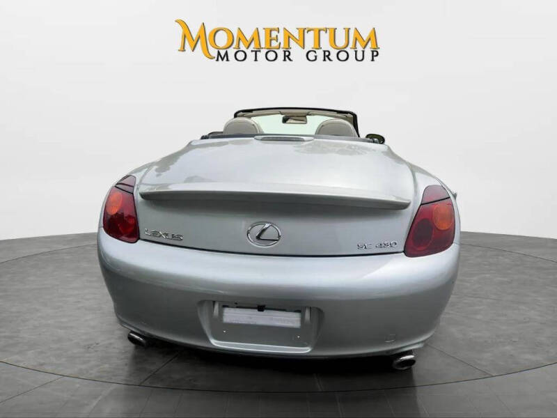 2005 Lexus SC 430