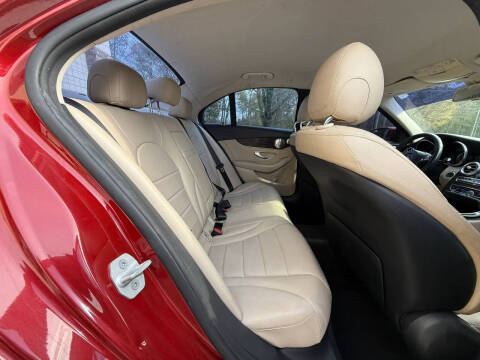 2016 Mercedes-Benz C-Class