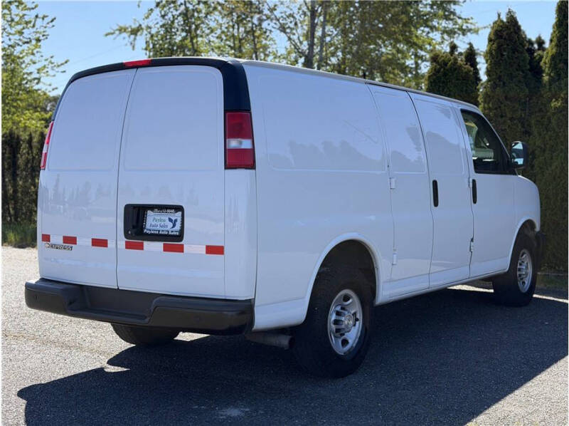 2021 Chevrolet Express 2500