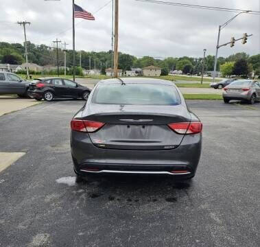 2015 Chrysler 200 Limited