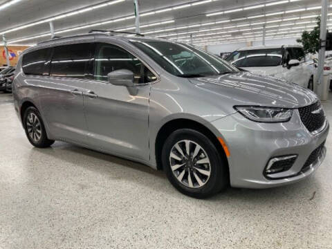 2021 Chrysler Pacifica Touring L