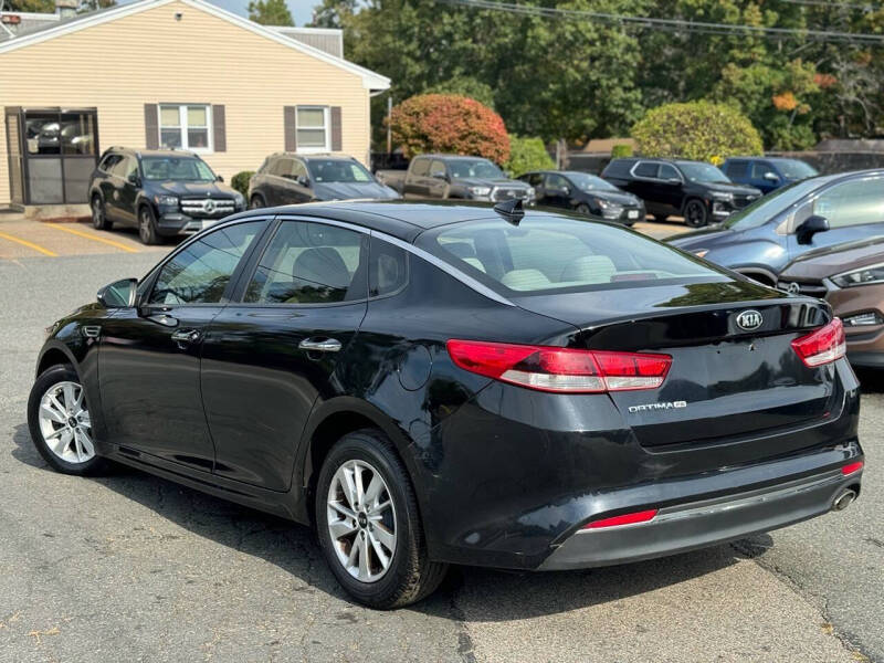 2017 Kia Optima LX