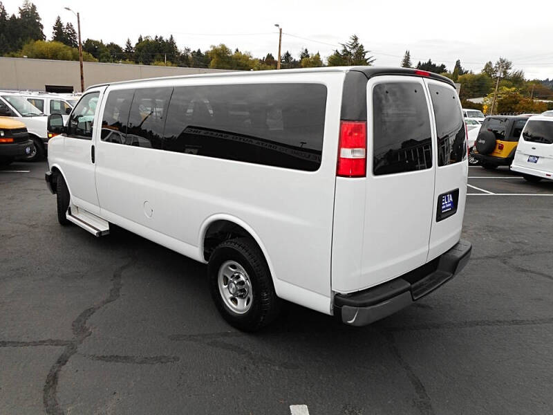2016 Chevrolet Express LT 3500