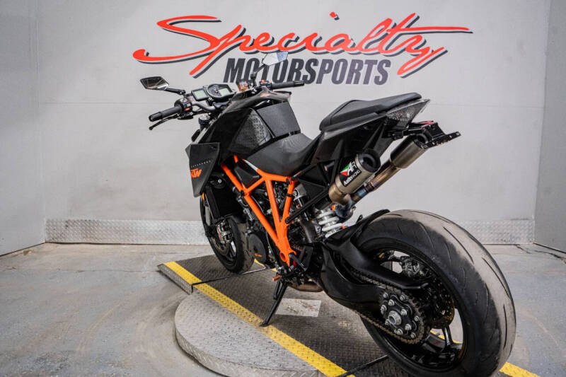 2015 KTM 1290 Super Duke R