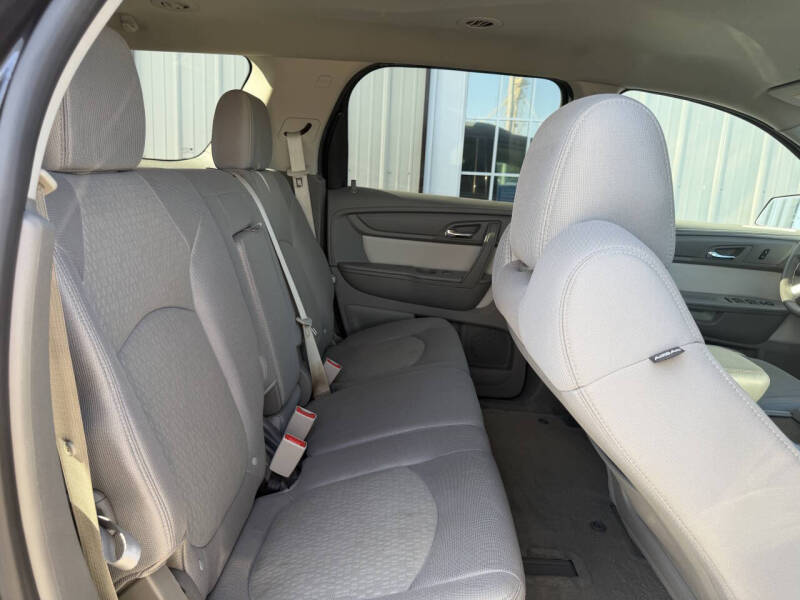 2016 GMC Acadia SLE-1