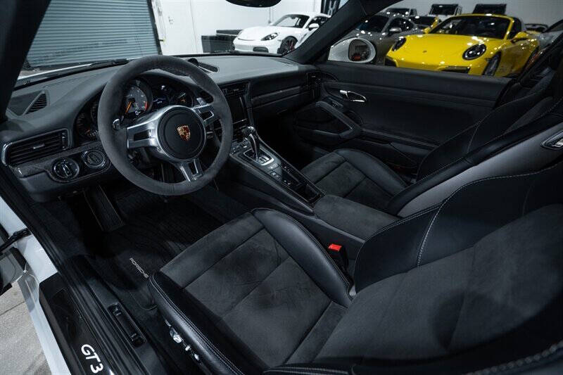 2015 Porsche 911 GT3