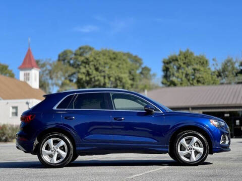 2021 Audi Q3 quattro Premium 40 TFSI