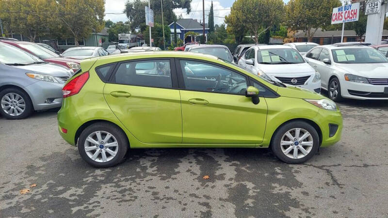 2013 Ford Fiesta SE