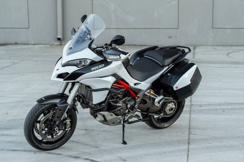 2015 Ducati MULTISTRADA 1200 S TOURING