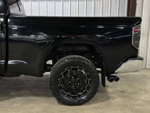 2017 Toyota Tundra SR5