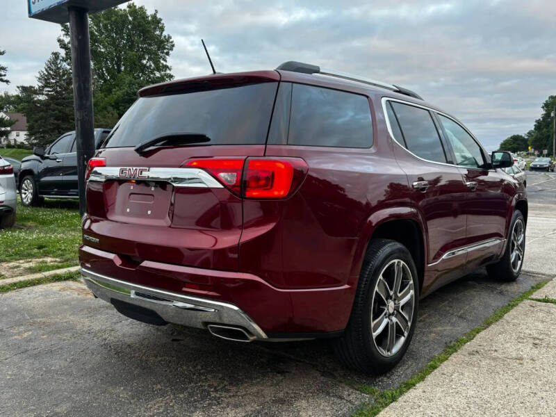 2017 GMC Acadia Denali