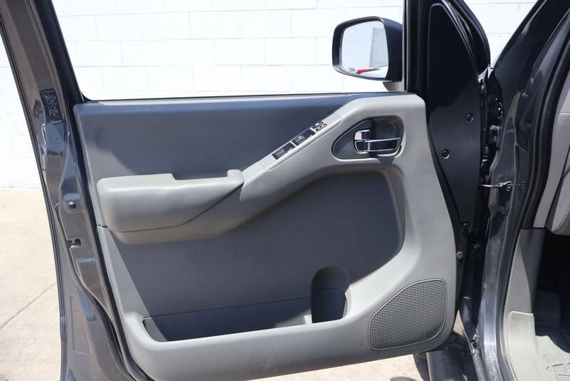 2014 Nissan Frontier SV
