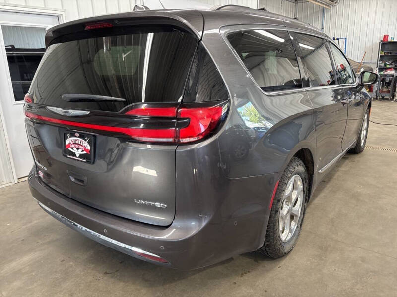 2022 Chrysler Pacifica Limited