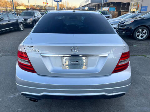2014 Mercedes-Benz C-Class C 250 Sport