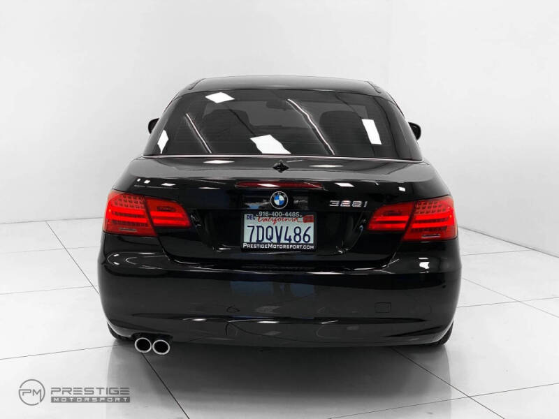 2011 BMW 3 Series 328i