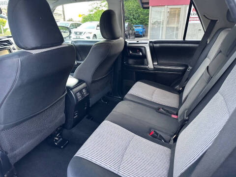 2015 Toyota 4Runner SR5