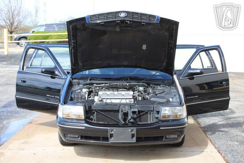 1999 Cadillac DeVille Concours