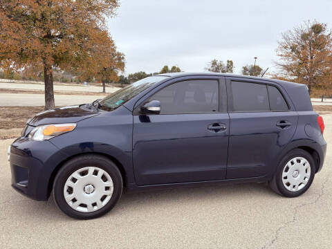 2013 Scion xD