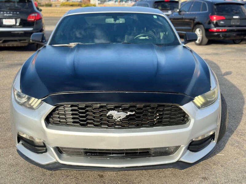 2016 Ford Mustang V6