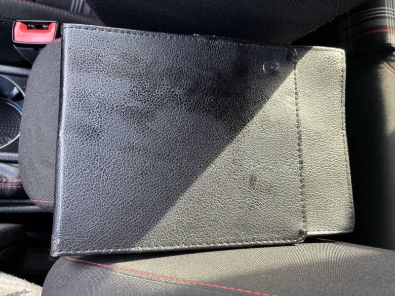 2017 Volkswagen Golf GTI S