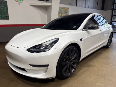 2020 Tesla Model 3 Performance