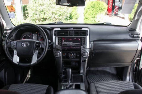 2022 Toyota 4Runner SR5