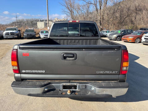 2000 Chevrolet Silverado 1500 LS