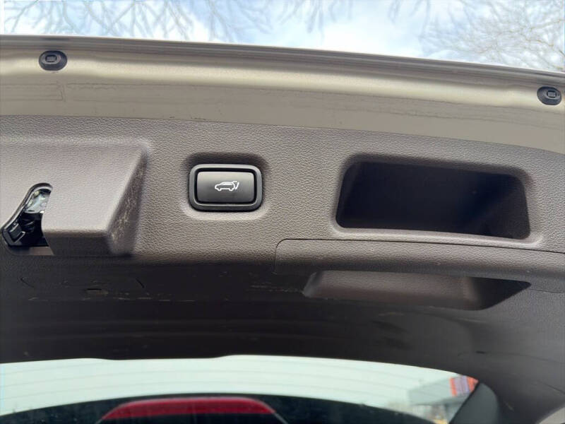 2020 Hyundai Santa Fe SEL 2.0T