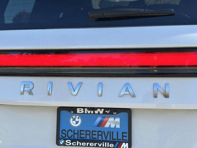 2022 Rivian R1S Launch Edition
