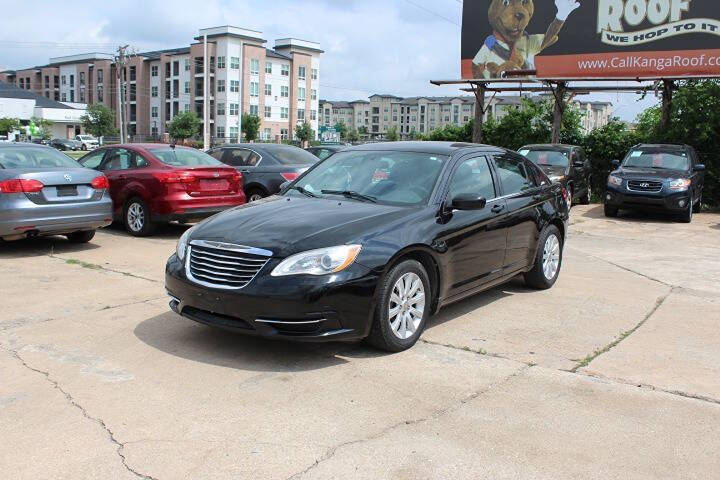 2013 Chrysler 200 Touring