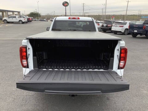 2025 GMC Sierra 1500 Pro