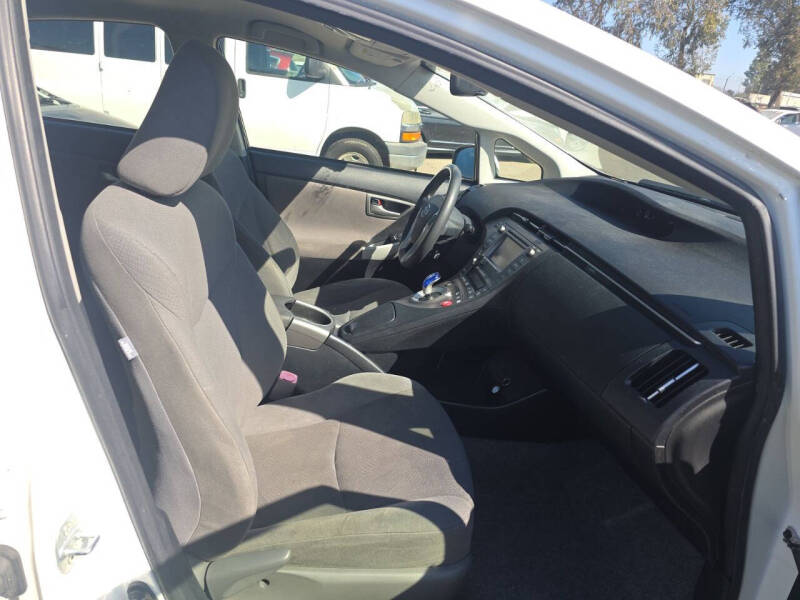 2013 Toyota Prius Two