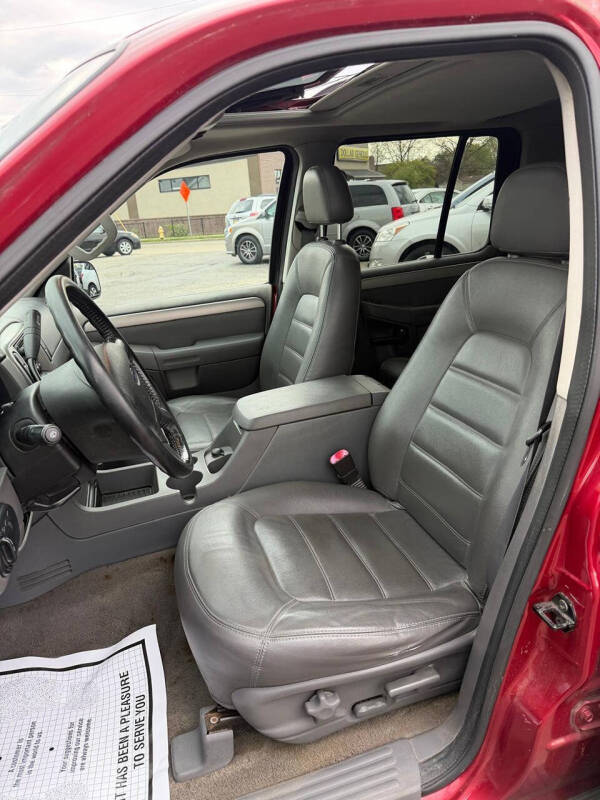 2003 Ford Explorer XLT