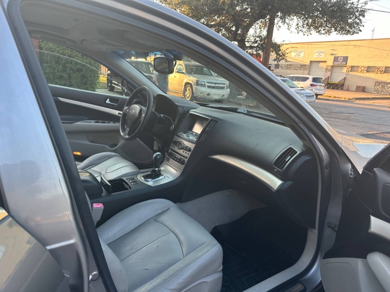 2008 INFINITI G35 for sale at Sarenco Auto Inc in Dallas, TX