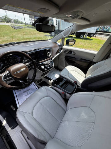 2019 Chrysler Pacifica Touring L