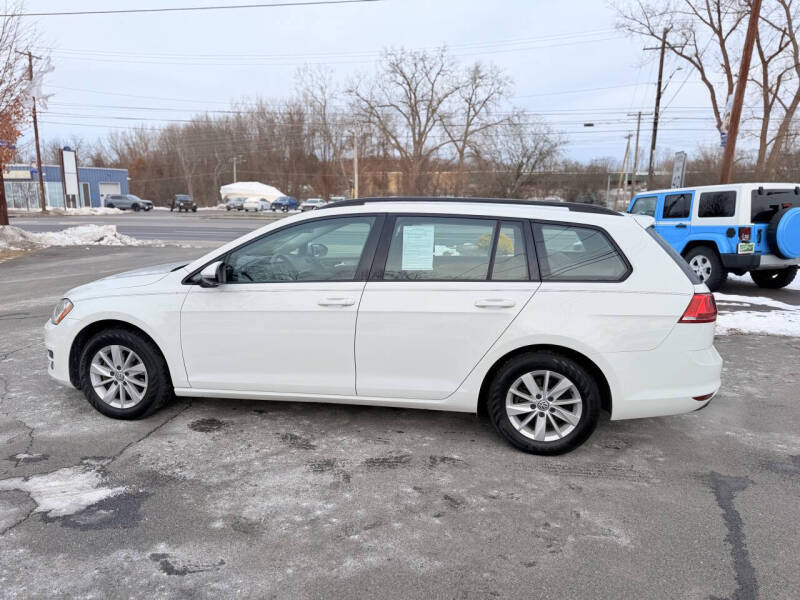 2016 Volkswagen Golf SportWagen TSI S