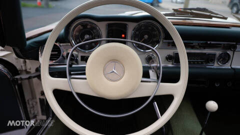 1969 Mercedes-Benz 280-Class